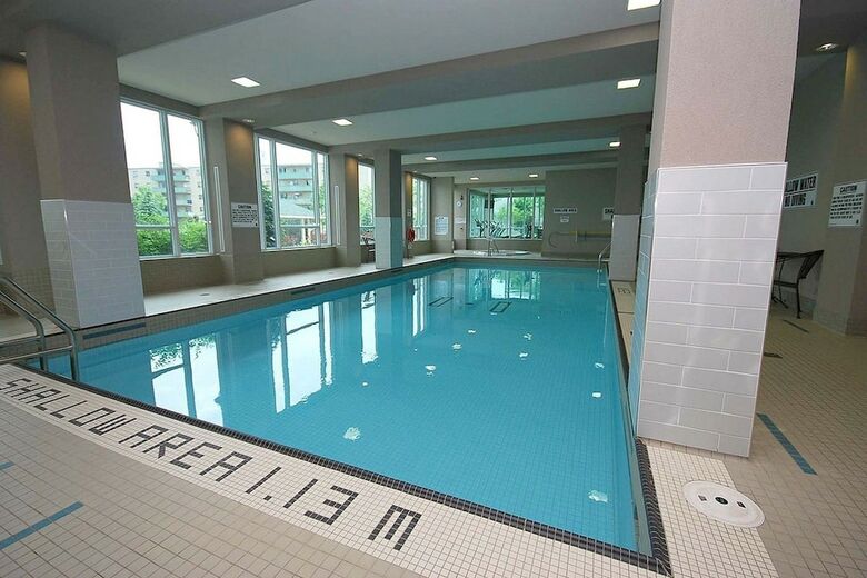 Whitehall Suites - Mississauga