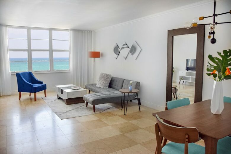Aparthotel Seacoast Suites On Miami Beach