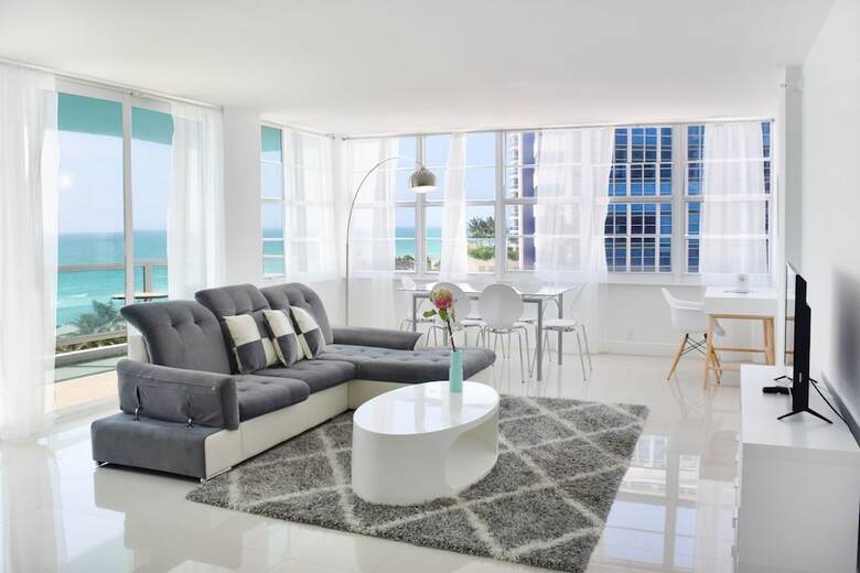 Aparthotel Seacoast Suites On Miami Beach