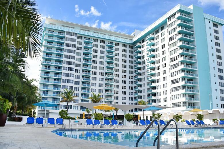 Aparthotel Seacoast Suites On Miami Beach