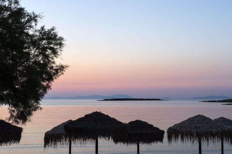 Hotel Contaratos Beach