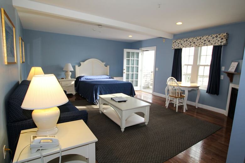Beachside Village Resort