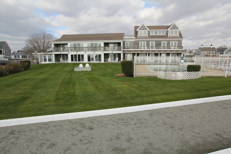 Beachside Village Resort