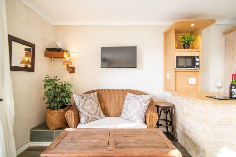 Apartamentos African Violet Guest Suites