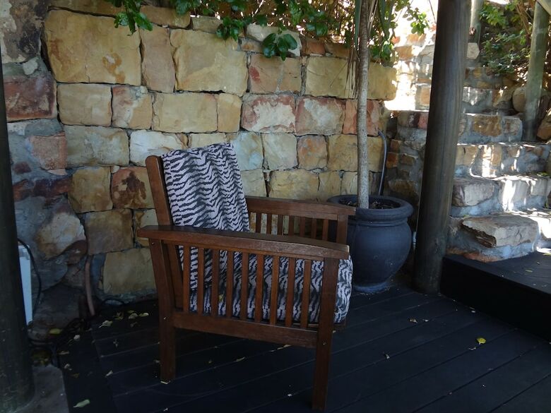 Apartamentos African Violet Guest Suites
