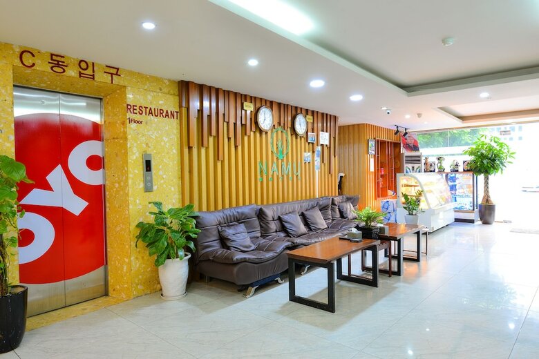 Oyo 298 Namu Hotel