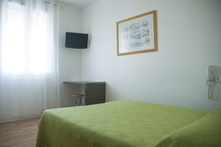 Hotel H�tel Les Rosiers
