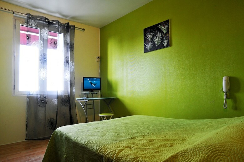 Hotel H�tel Les Rosiers