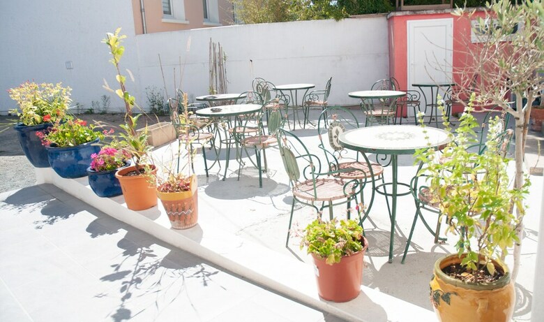Hotel H�tel Les Rosiers