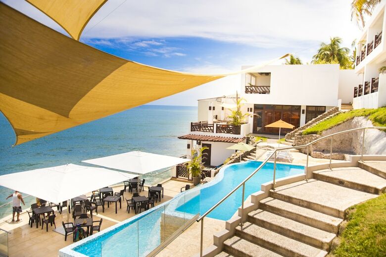 Hotel Los Farallones