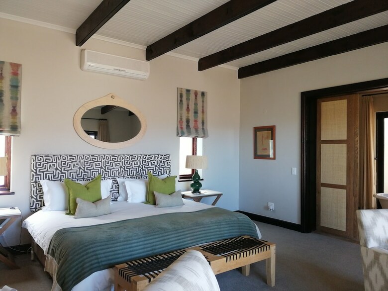 Posada Sanbona Wildlife Reserve