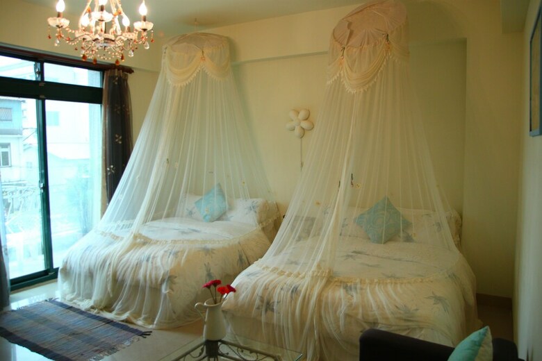 Hotel Crystal Blue Sea Maid