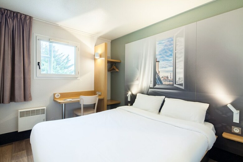 Hotel B&B H�tel Montlhery