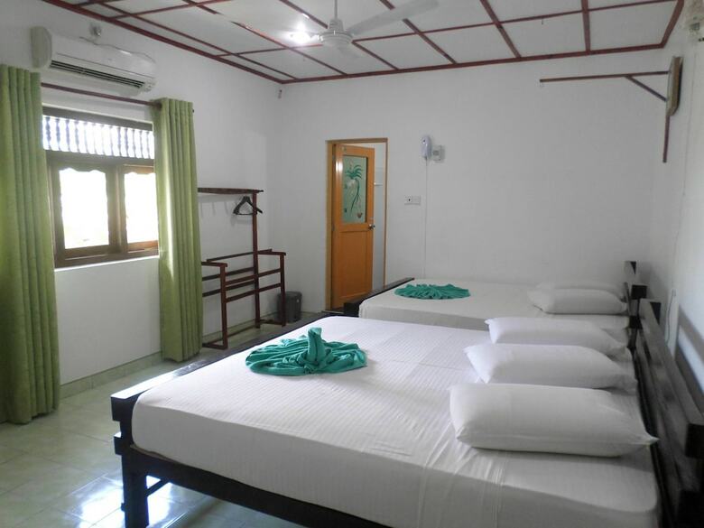 Thilaka City Hotel