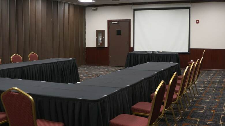 Ramada Hotel & Conference Center By Wyndham Medford
