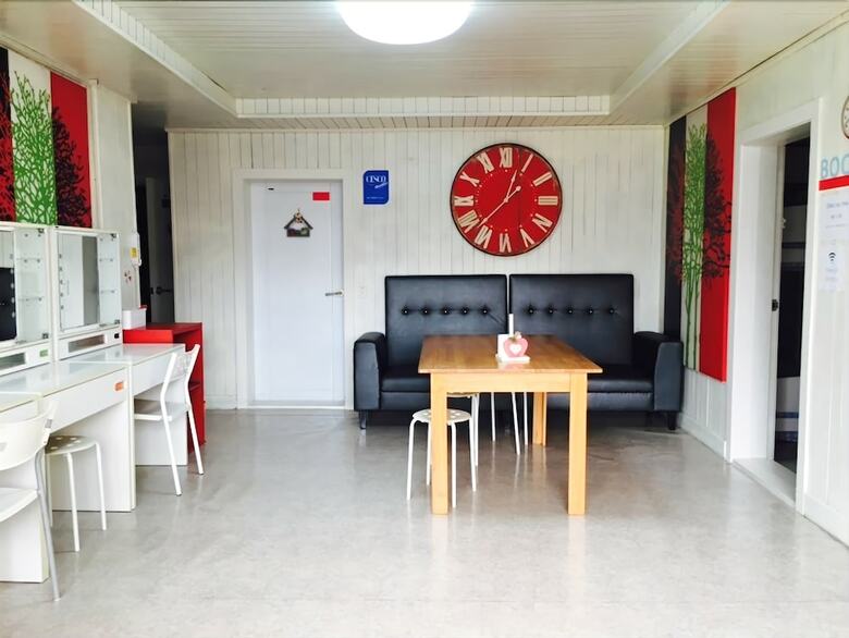 Hotel Time Guesthouse