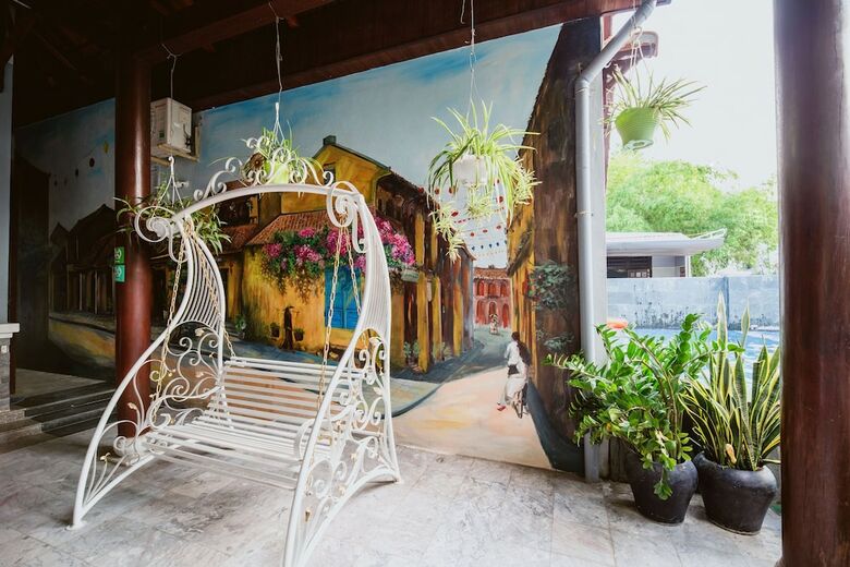 Hotel Tue Tam Villa