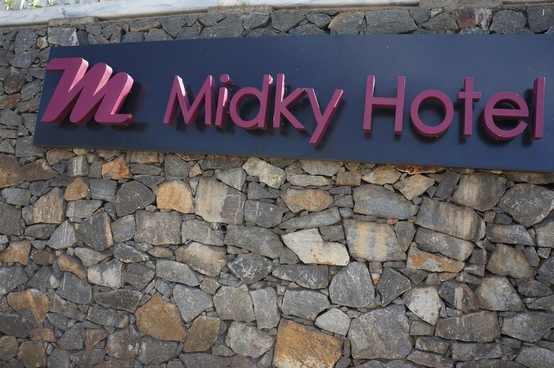 Midky Hotel
