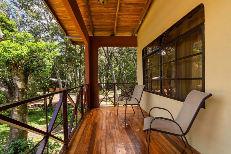 Hostal Hotel Roca Verde