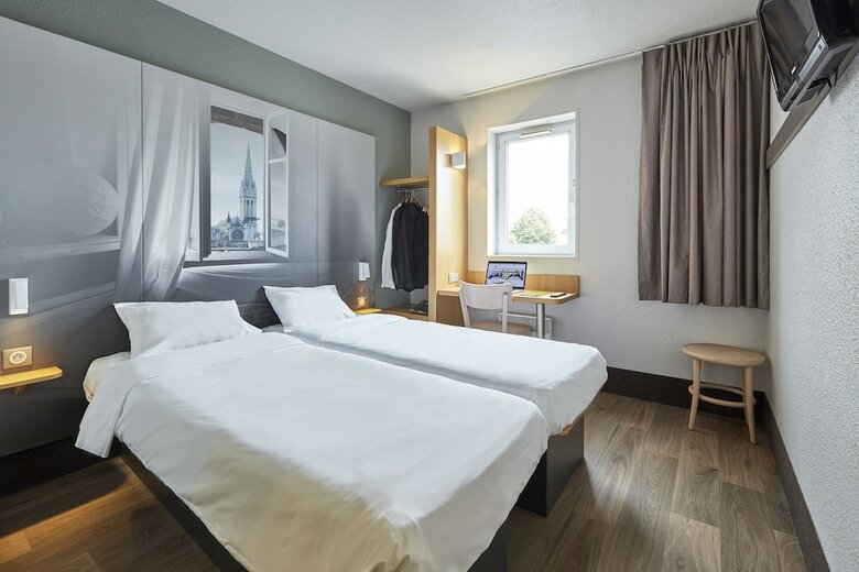 B&B Hotel Caen M�morial