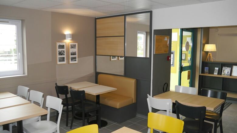 B&B Hotel Caen M�morial