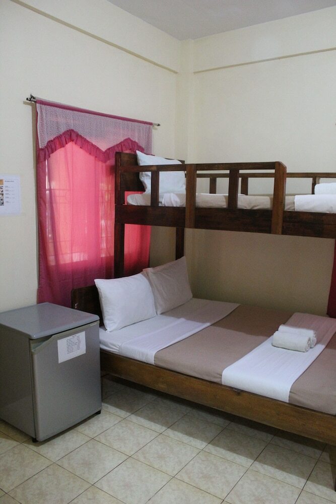 Hotel Escurel Inn
