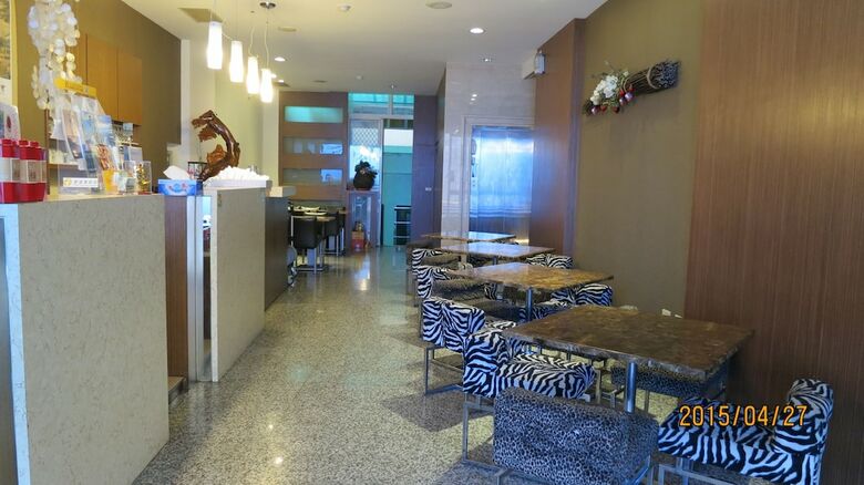 Tan Hui Hotel -pier Branch