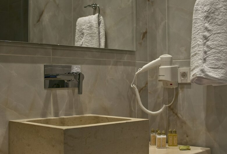 Elia Zampeliou Hotel-adults Only