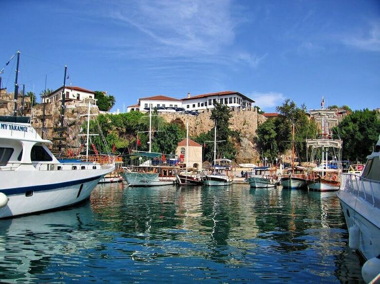 Alp Pasa Hotel