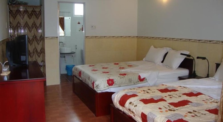Oasis Hotel