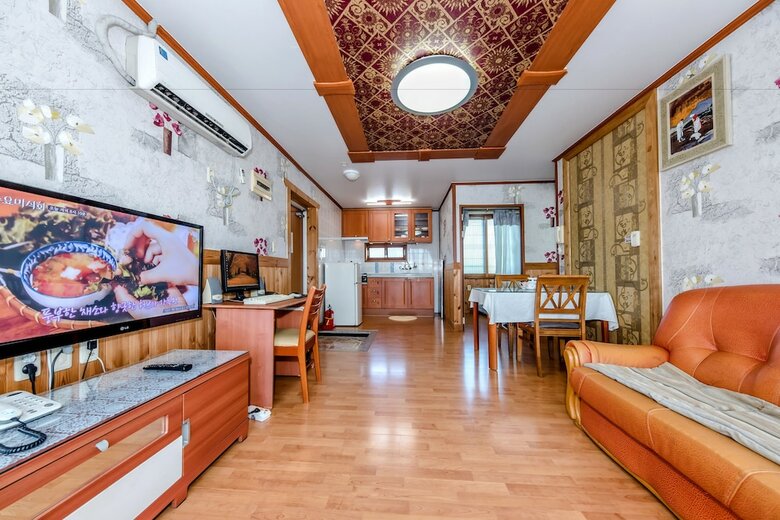 Hotel Gyulhyanggi Pension