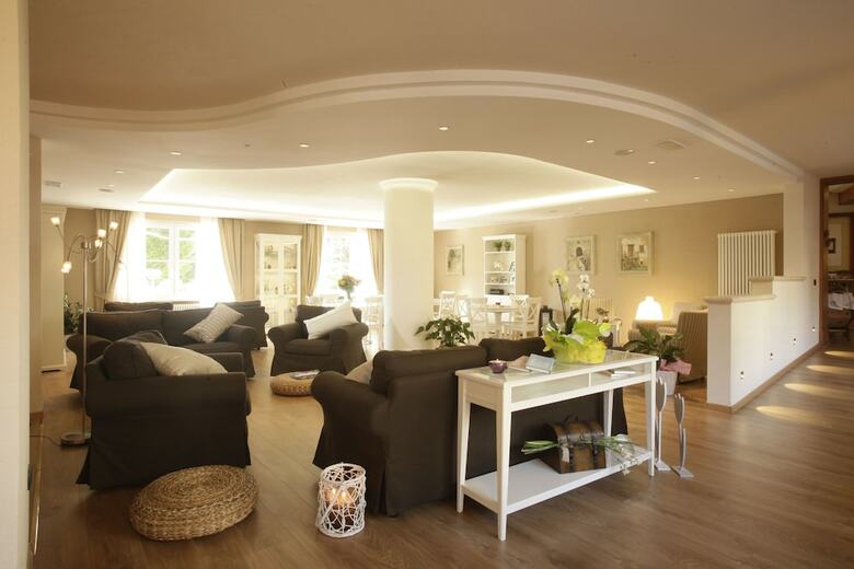 Hotel Lido - Rooms & Apartments
