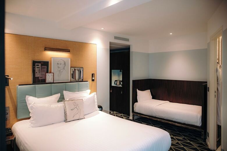 Hotel H�tel Eiffel Blomet