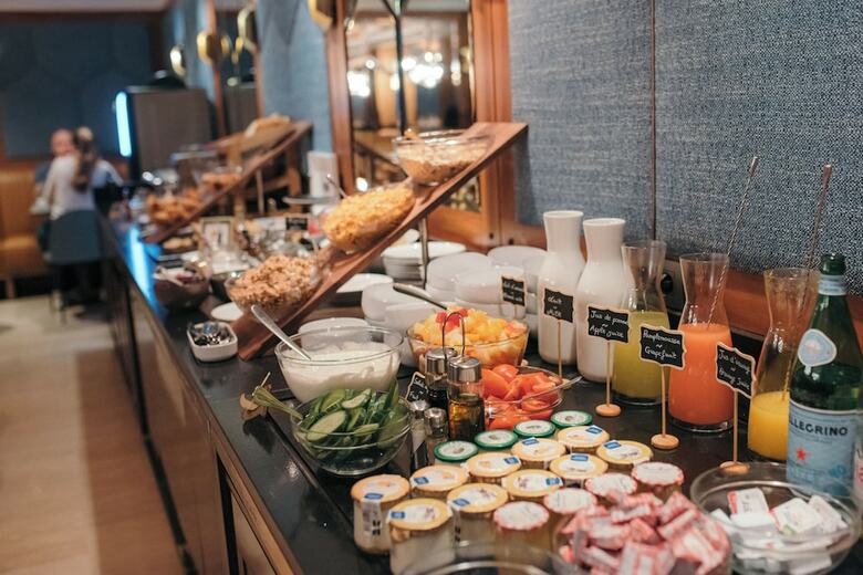 Hotel H�tel Eiffel Blomet