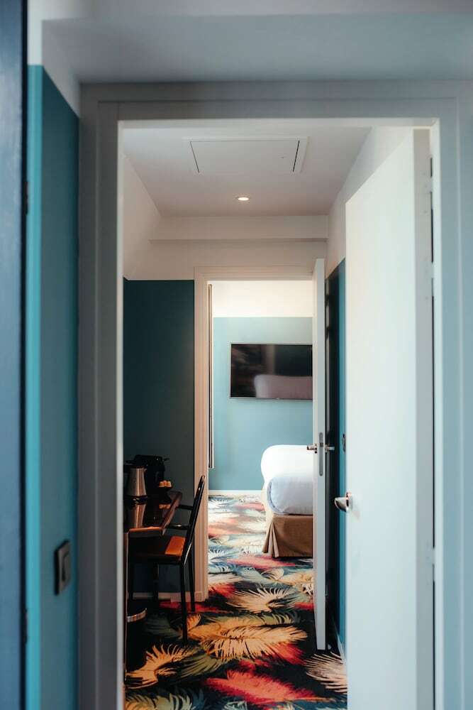 Hotel H�tel Eiffel Blomet