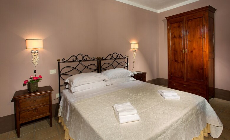 Poggiovalle Country House