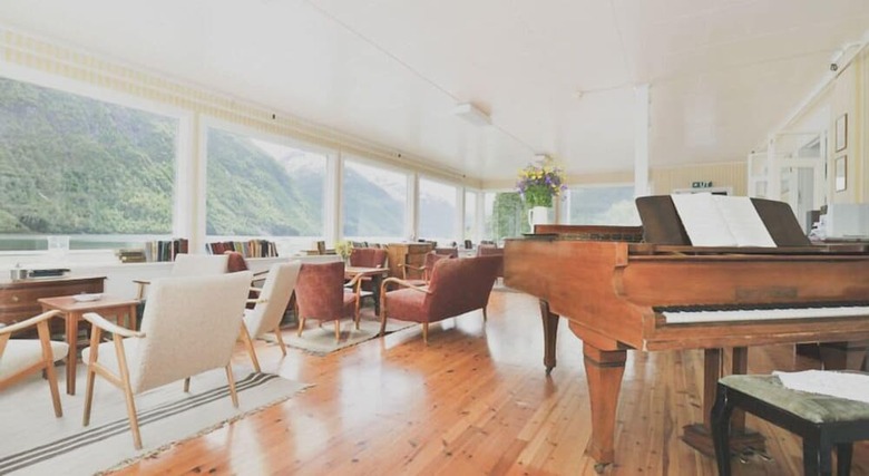 Fj�rland Fjordstove Hotell