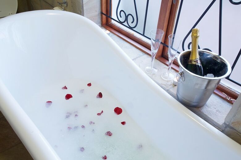 Bed & Breakfast Sea Whisper Guest House & Self Catering