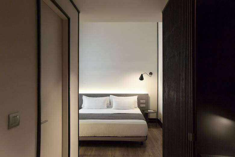 Hotel Icon Embassy By Petit Palace