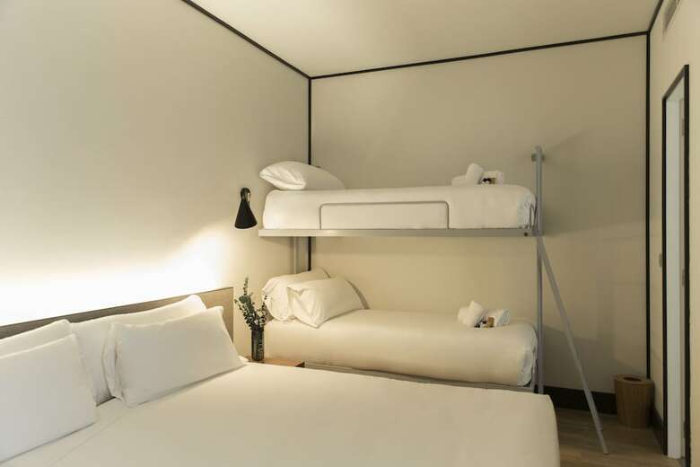 Hotel Icon Embassy By Petit Palace