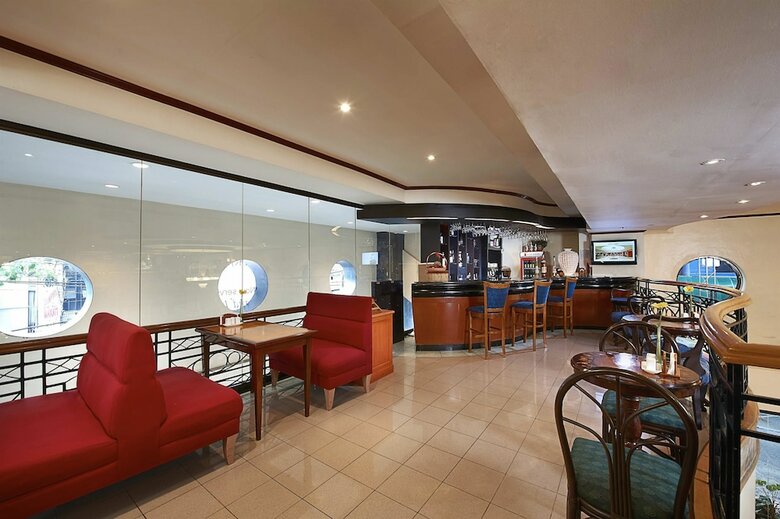 Berjaya Makati Hotel