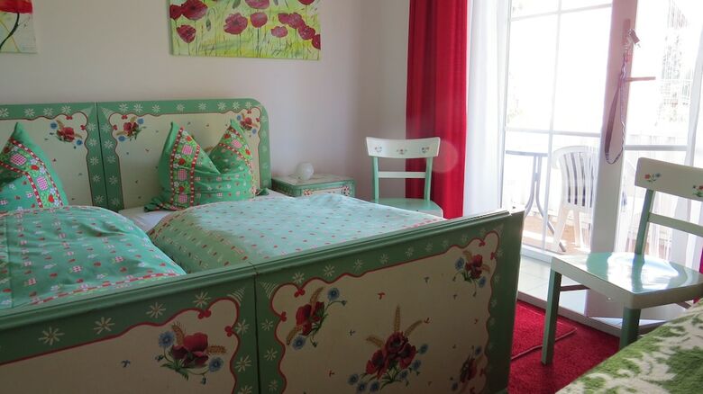 Hostal G�stehaus Huber - Original Sixties Hostel