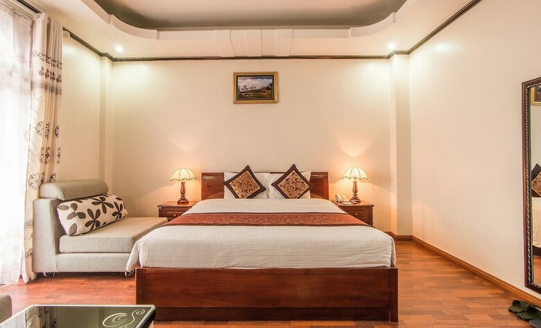Arengo Sapa Hotel