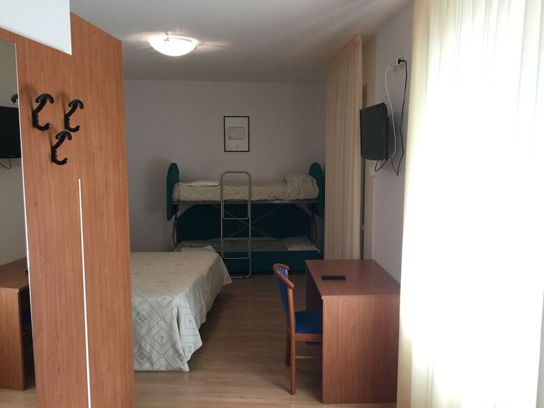 Hotel Ristorante Scaran�