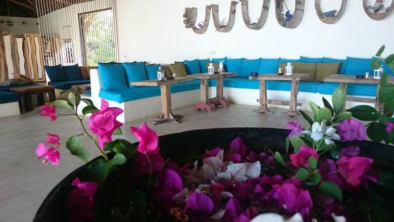 Nur Beach Hotel
