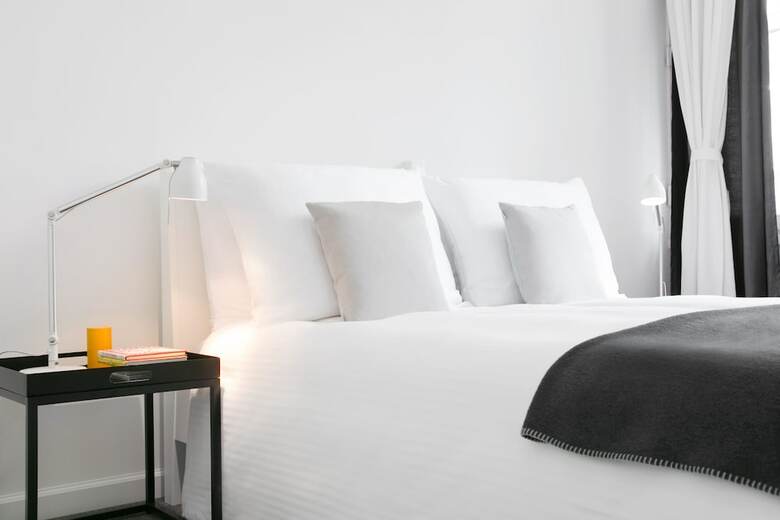 Apartamentos Angel Main Square