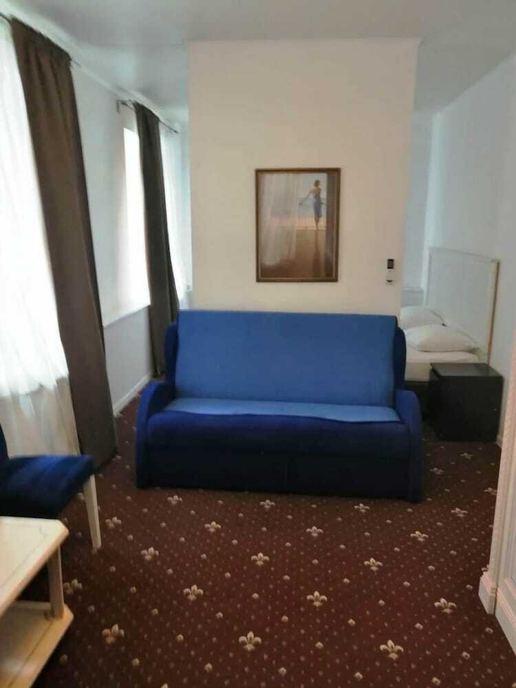 Apart-hotel Naumov