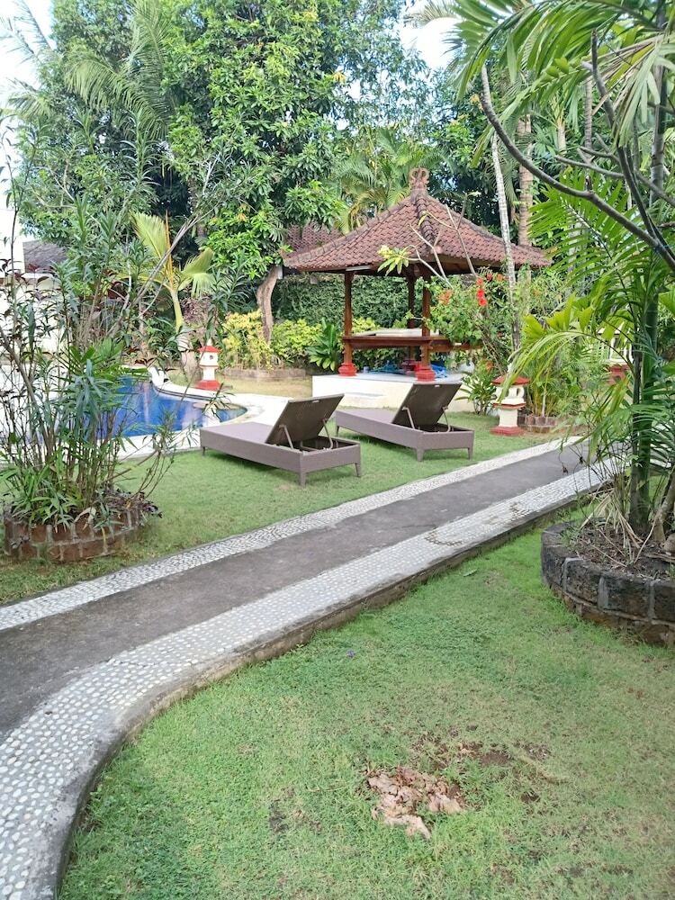 Mahalini Villas