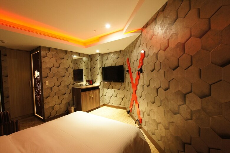 Hotel Colors Infinity Inn