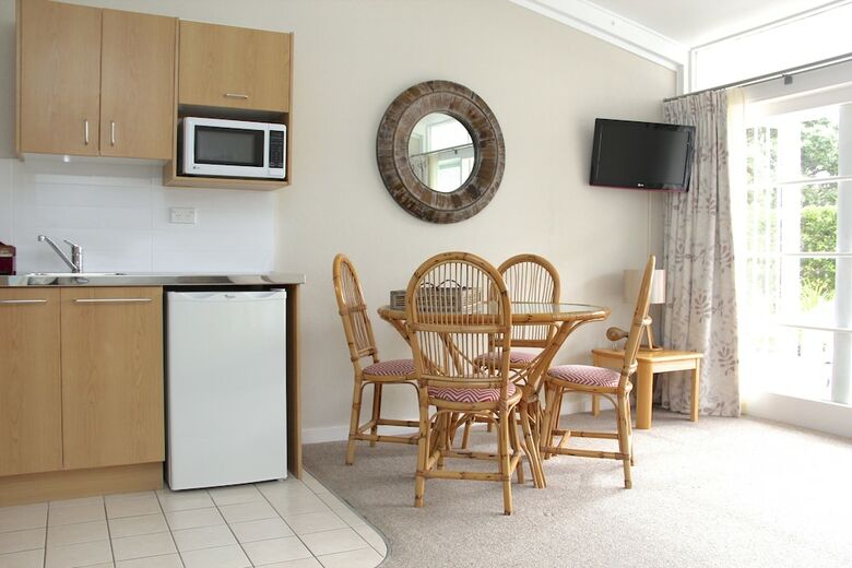Motel Hananui Lodge And Apartments